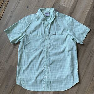 Columbia Thirty Mile Ledge EXS Short Sleeve Lightweight Button Lime Shirt LARGE